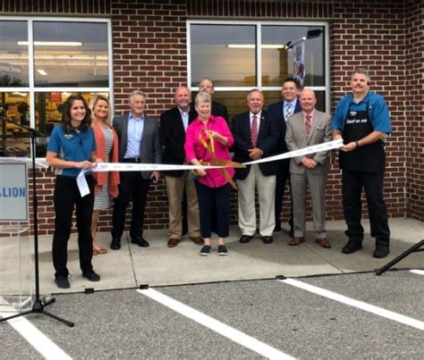 Food Lion held grand re-opening in Daleville – The Botetourt Bee