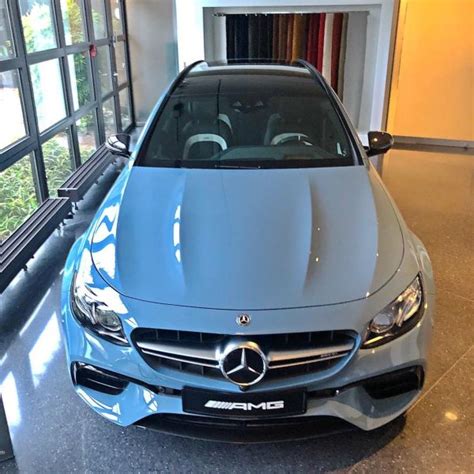 Ngắm Mercedes-AMG E63 S tuyệt đẹp trong màu áo China Blue dịu mát