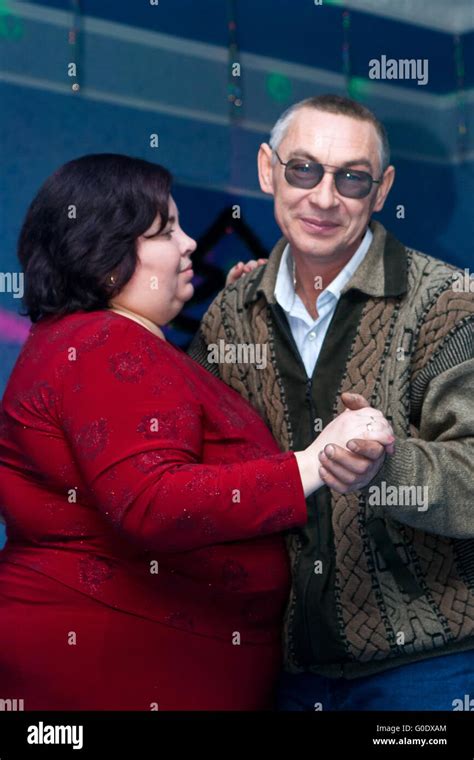 man and woman dancing Stock Photo - Alamy