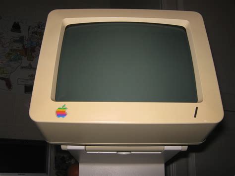 Apple IIc Monitor Model A2M4090Z | nIGHTFALL Blog / RetroComputerMania.com