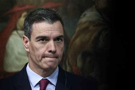 Spain’s Prime Minister Pedro Sanchez Gambles Again on Snap Election - Bloomberg