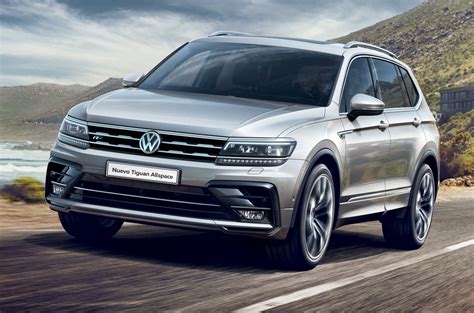 Volkswagen Tiguan Allspace Trendline 2017 - Conduciendo.com