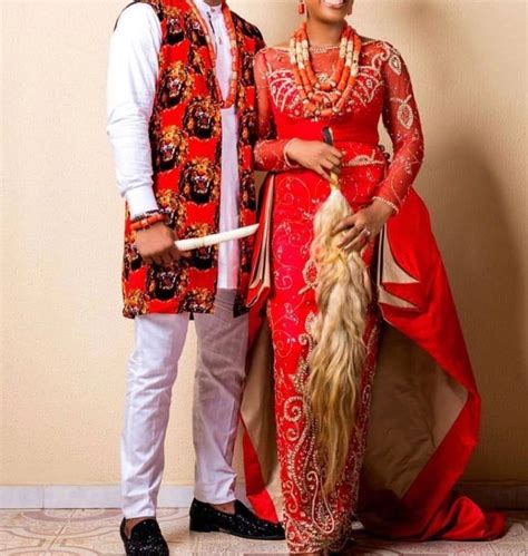 COUPLE'S TRADITIONAL OUTFITS » Love Of Others