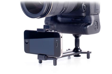 iCandy A DSLR attachment that allows a smart-phone to sit below the ...