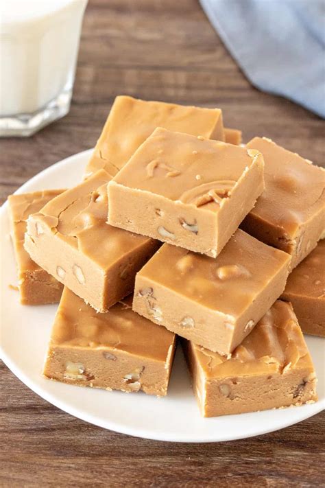 Brown Sugar Fudge - Just so Tasty