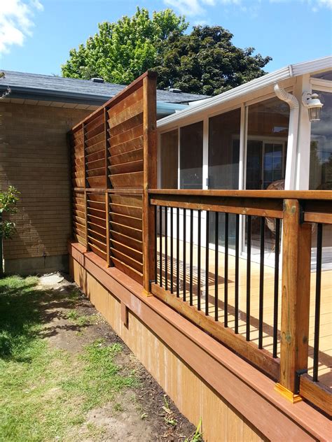 FLEXfence creation by Thommoknockers Custom Decks. Louver extra privacy ...