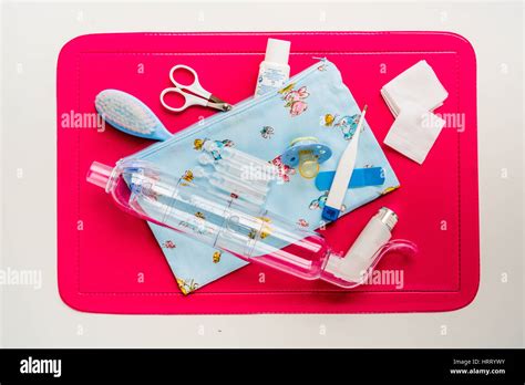 Salbutamol inhaler box hi-res stock photography and images - Alamy