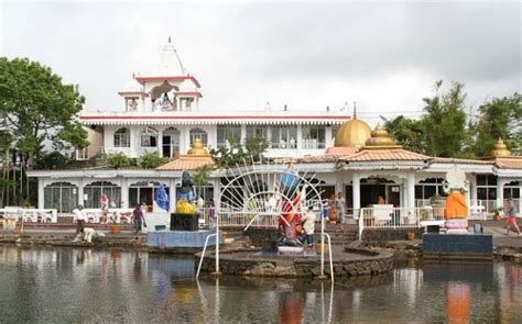 Grand Bassin - Mauritius Sacred Lake