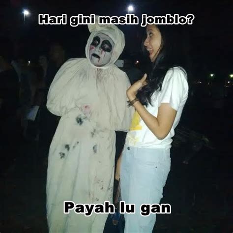 10 Meme Pocong Ini Bikin Kamu Ga Takut Pocong