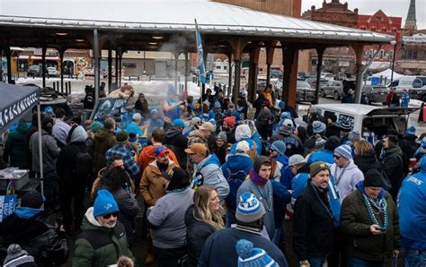 Detroit Lions fans tailgate ahead of divisional-round playoff game in ...