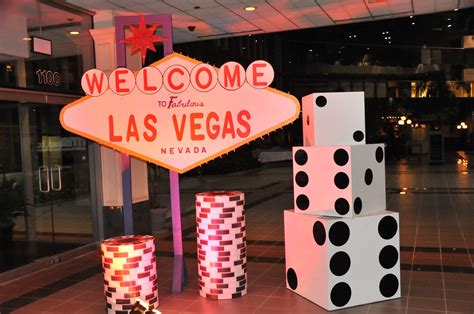 Vegas Decorations on Pinterest | Casino Decorations, Casino Party Decorations and Vegas Theme