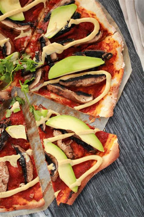 Vegan Mushroom Pizza - Loving It Vegan