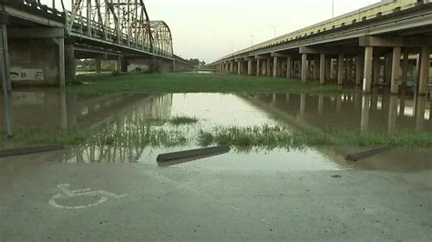 San Jacinto River water levels dropping amid flood concerns - ABC13 Houston