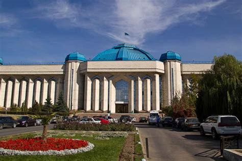 Almaty City Tour (3 hours) | Caravanistan