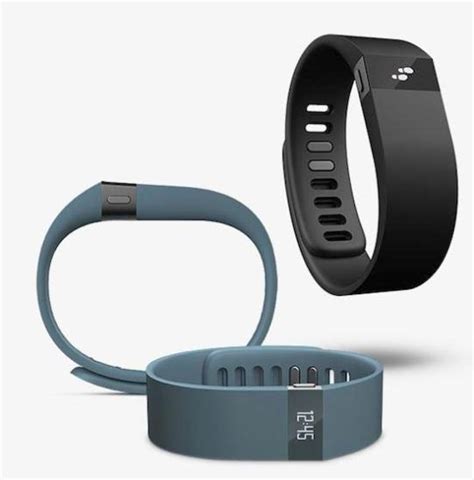 Fitbit Force Review & Giveaway | Benefits of a Fitbit