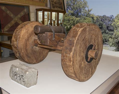 The "Come and Take It" cannon at the Gonzales Memorial Museum in Gonzales, Texas | Library of ...