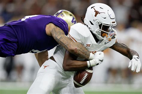 Highlights: Washington holds off Texas in CFP thriller