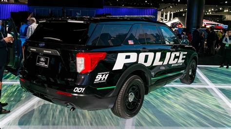 2020 Ford Police Interceptor Utility Hybrid First Drive: Boys In Blue ...