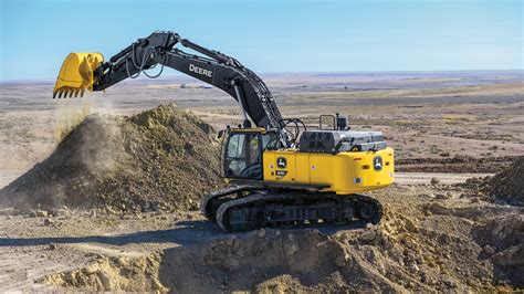 John Deere launches new large-size excavator models