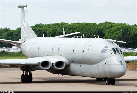 XV226 | British Aerospace Nimrod MR.2 | United Kingdom - Royal Air Force (RAF) | Roger Oldfield ...