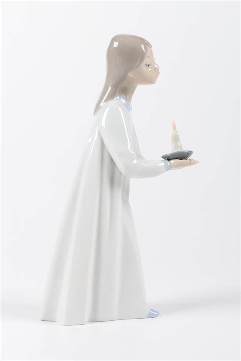 Lladró Porcelain Figurines Including "Boy in Night Shirt" | EBTH