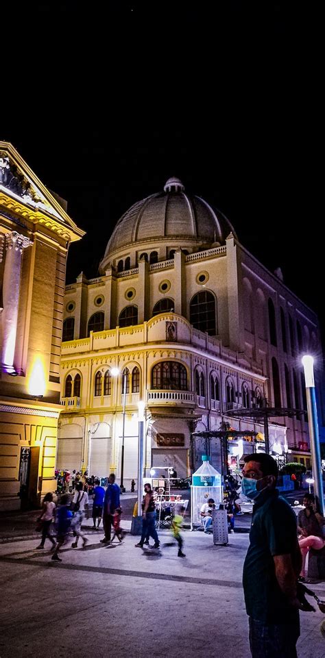 Catedral, el salvador, espiritual, iglesia, noche, personas, Fondo de ...