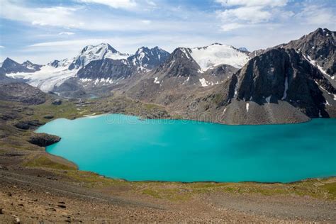 Mountain Lake in Kyrgyzstan Stock Image - Image of alakul, alpine: 35312645