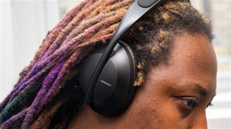 Bose 700 vs. Bose QuietComfort 35 II: Which should you buy? | Tom's Guide