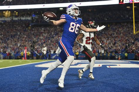 Bills show signs of rediscovering rhythm in 24-18 primetime win | News, Sports, Jobs - Observer ...