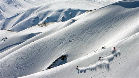 Gulmarg Snow – Bing Wallpaper Download