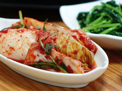 Kimchi – A Global History of Food