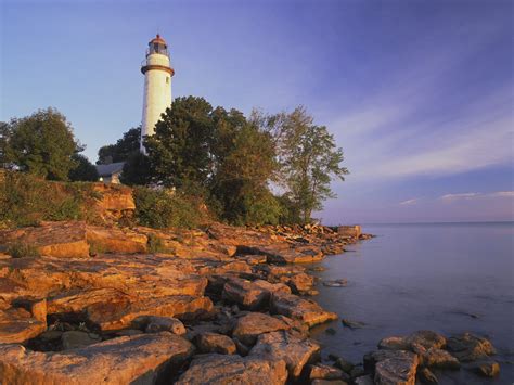 LAKE HURON LIGHTHOUSE | Lake lighthouse, Lighthouse, Port austin michigan