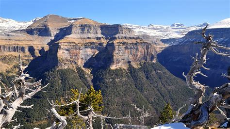 Mont Perdu (Monte Perdido), Pyrenees, France & Spain a | Natural ...