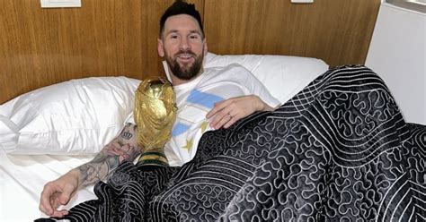 Lionel Messi Sets Instagram Record For Most-Liked Post Ever | PetaPixel