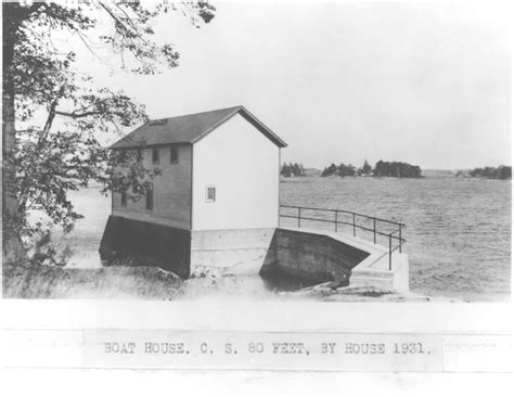 U.S. Coast Guard Historian's Photos of Rock Island Lighthouse, Fisher's ...