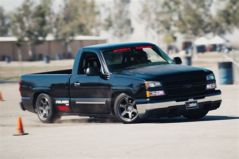 Lowered 06 Gmc Sierra Crew Cab - Klaudia