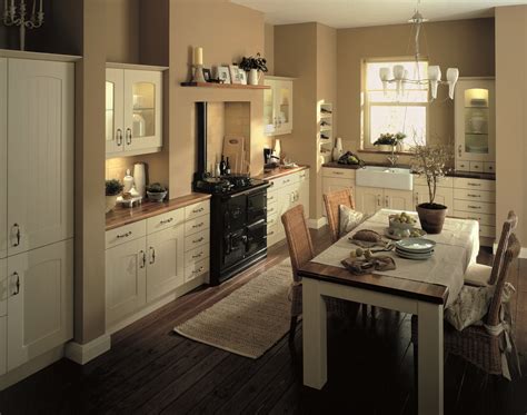 Country Style Kitchen | Attribution:larkandlarks.co.uk | Flickr
