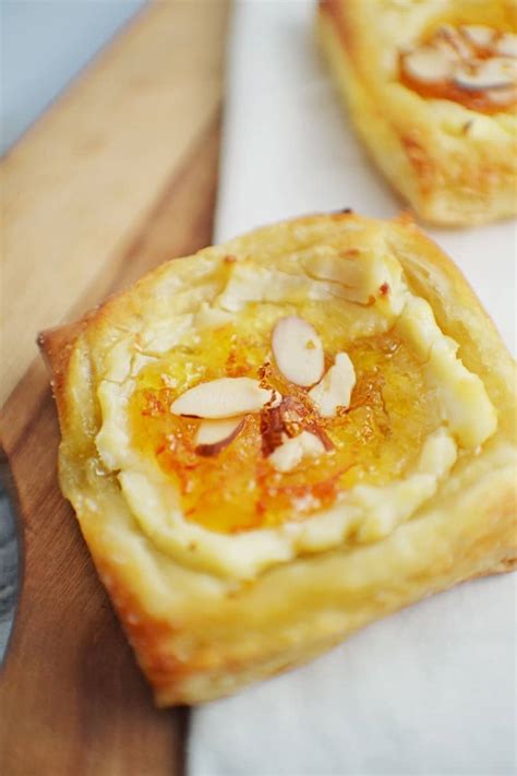 easy cream cheese danish puff pastry