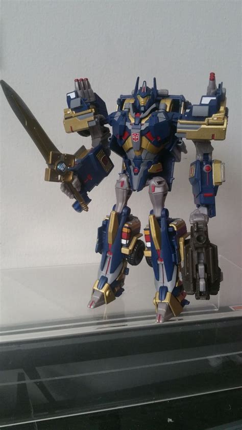 Zeta Prime (Transformers) Custom Action Figure