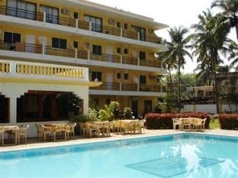 Book Peninsula Beach Resort Goa, India : Agoda.com