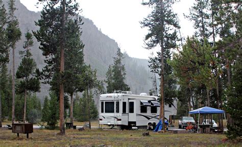 The Ultimate Guide to Yellowstone National Park Camping | Alex on the Map