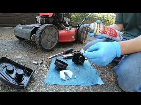 Briggs and stratton plastic black carburetor cleaning - YouTube