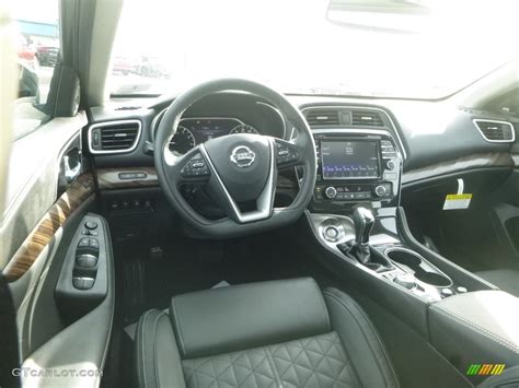 2018 Nissan Maxima Platinum Interior Color Photos | GTCarLot.com