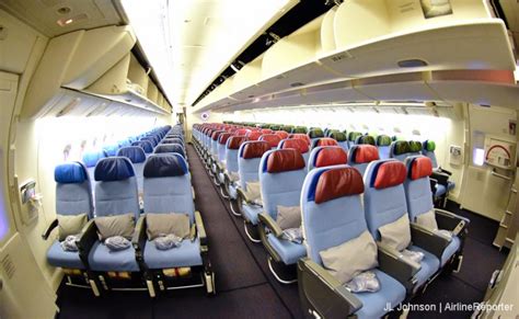 Review: Turkish Airlines Economy aboard a Transatlantic 777 ...