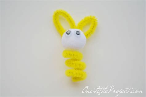 Pipe Cleaner Finger Puppets