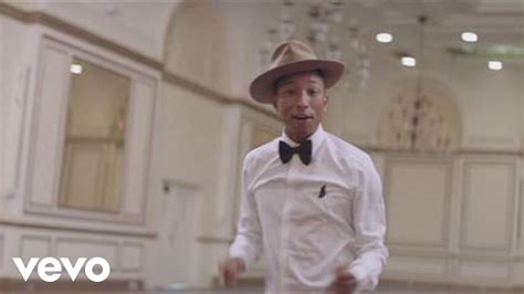 Pharrell Williams - Happy (Video): Clothes, Outfits, Brands, Style and ...