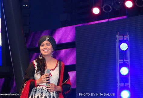 Harshdeep Kaur Live Performance – JattDiSite.com