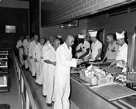 Historic photos of Texas prisons show riots, rodeos and chain gangs