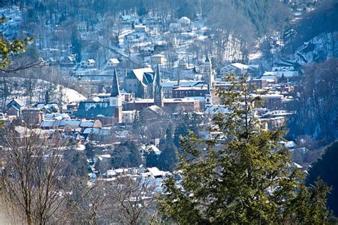 60+ Montpelier Vermont Winter Stock Photos, Pictures & Royalty-Free ...