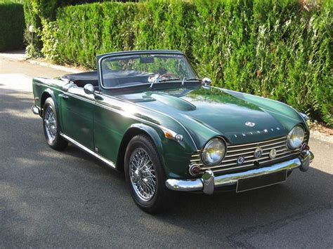 Triumph TR4 Green Car, Pt Cruiser, Old English, Cruisers, Classic Style, Automobile, Sports Car ...